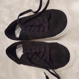 J crew black with leopard print on heel low rise tennis shoes